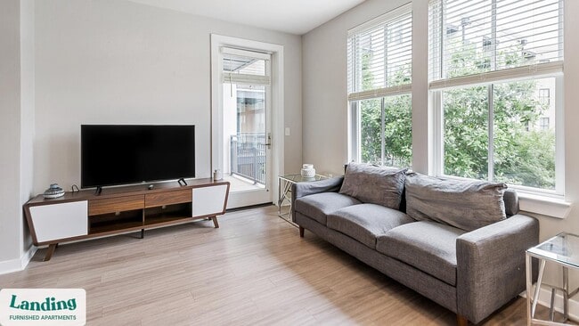 Photo - 301 Passage Way Unidad 6067.1413218