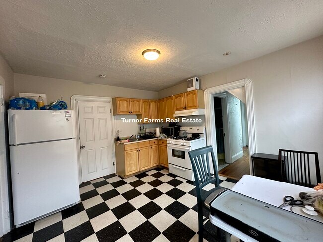 Photo - 32 Gordon St Unit 3