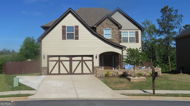 Building Photo - 201 Cliffhaven Cir Rental
