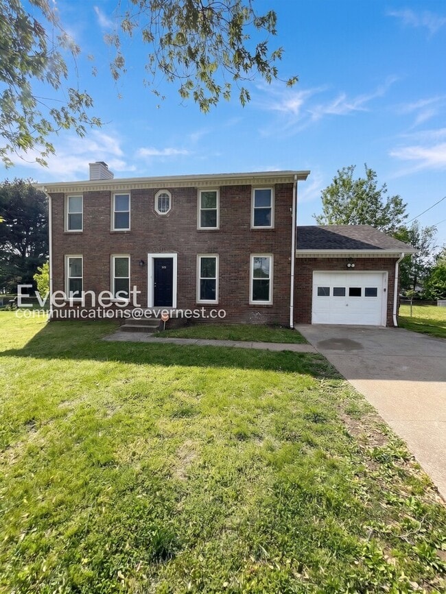 Building Photo - 901 Cimarron Ct