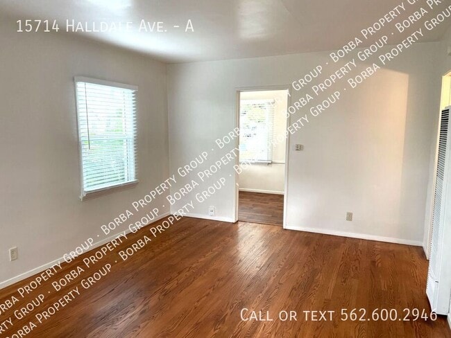 Photo - 15714 Halldale Ave Unidad A