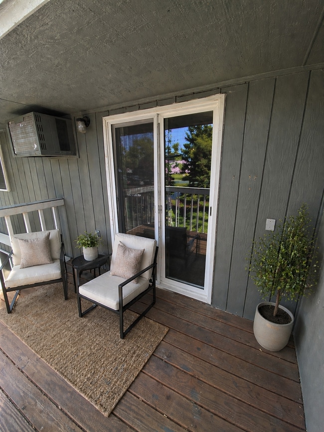 Photo - Apartment Hunting? You Can Stop Now, And Don't Worry- You Can Thank Us Later! Unit 12
