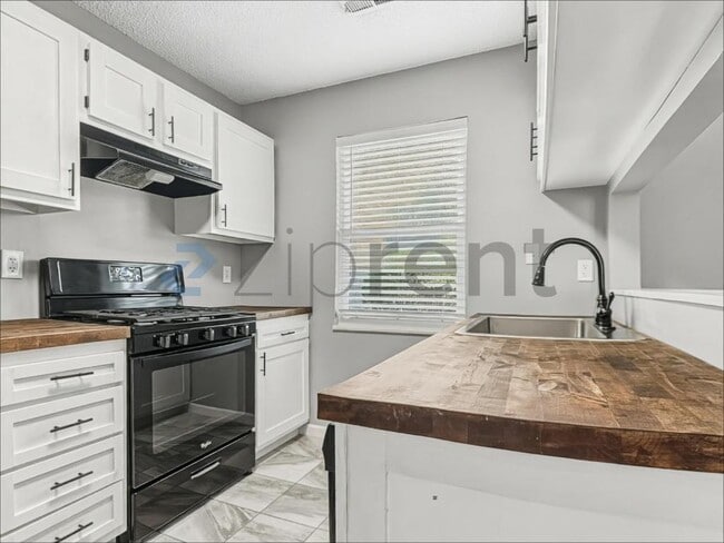 Photo - 6409 Beeler Rd