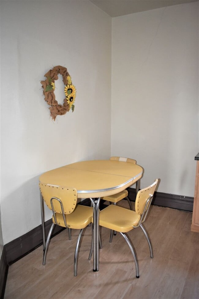 Photo - 24 S 10th St Unit 24-2ADV