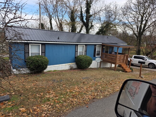 Building Photo - 116 Landiss Ave