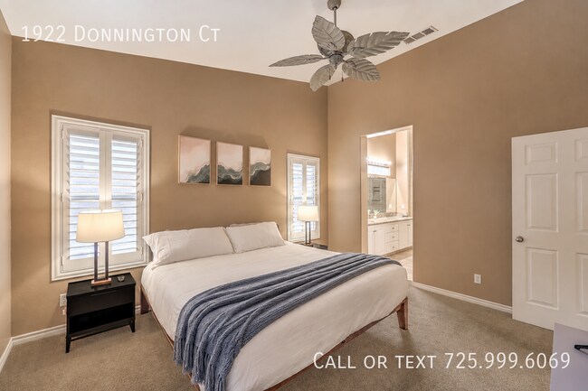 Photo - 1922 Donnington Ct