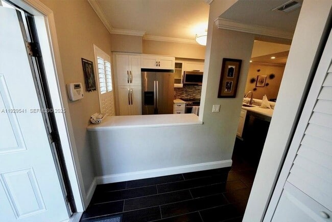 Photo - 171 SW 96th Ave