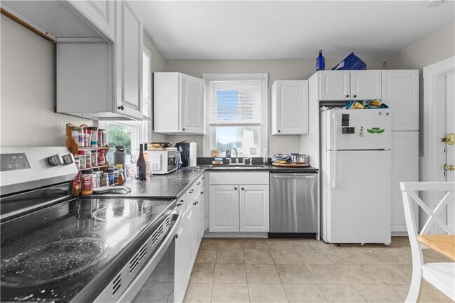 Photo - 501 Spring St