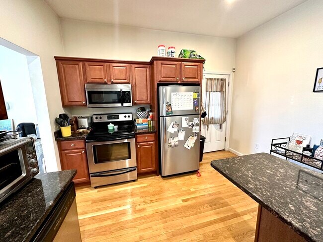 Photo - 26 Cherry St Unit 1