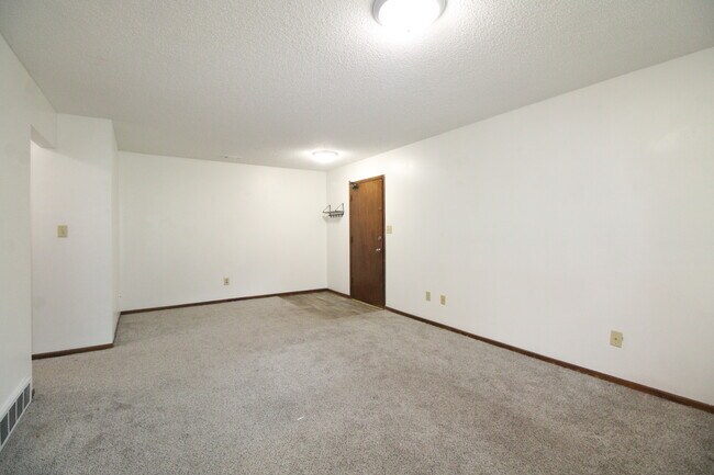 Photo - 484 S 19th St