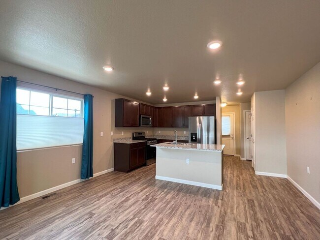 Photo - Cozy 2 Bed 2 Bath Longmont Home Dogs Allowed