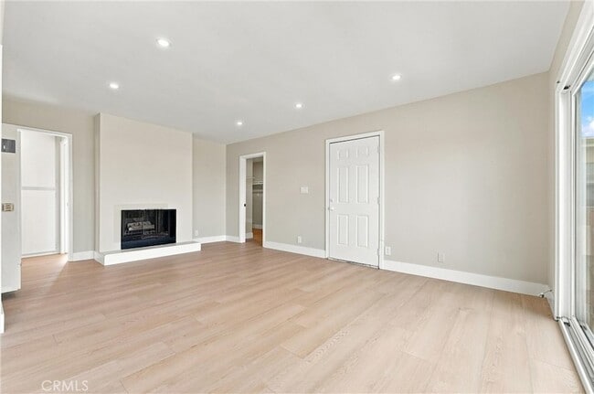 Photo - 7751 Newman Ave