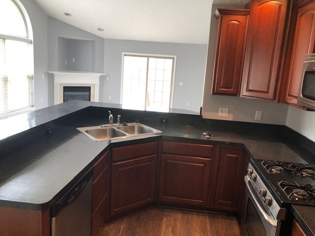 Photo - 1270 Joshua Way