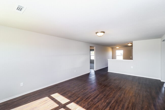 12321 Vernonia Dr