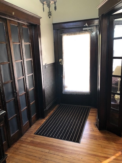 Entrance - 526 Riddle Rd