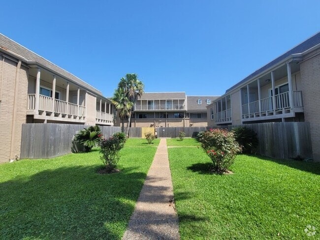 Building Photo - 215 Postoffice St Unit 807 Rental