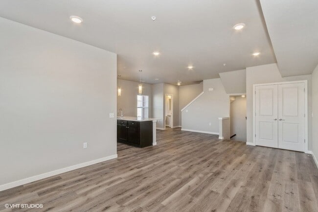 Photo - Big Ben Townhomes – Brand New 3 Bedroom Townhome | Attached 2-Stall Garage