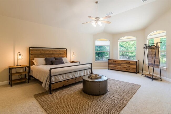 Photo - 11613 Woodland Hills Trail