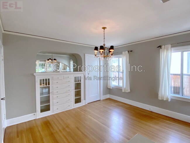 Photo - 1203 Poinsettia Dr