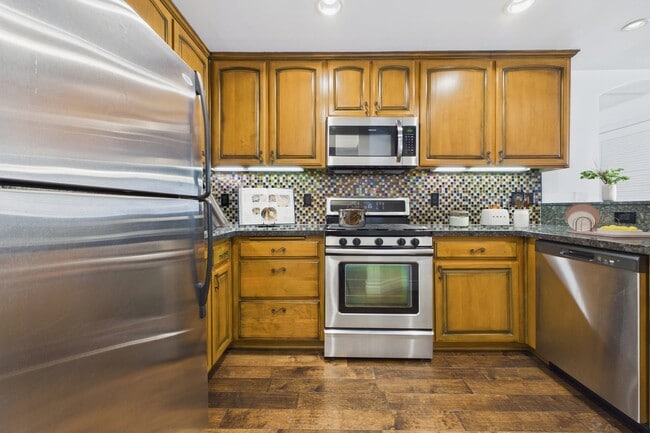 4410 Sepulveda Apartments