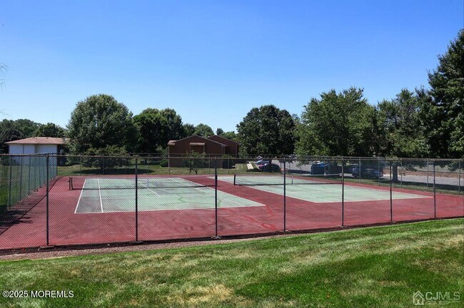 Photo - 1310 Bradley Ct