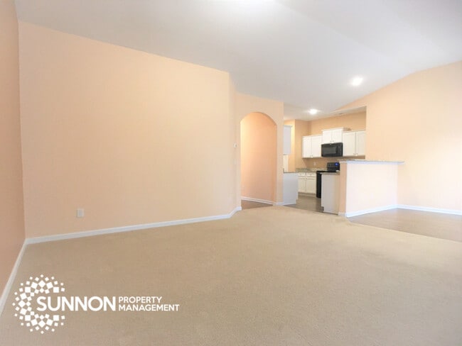 Photo - Beautiful 3BR 2BA Ranch with Backyard Oasis