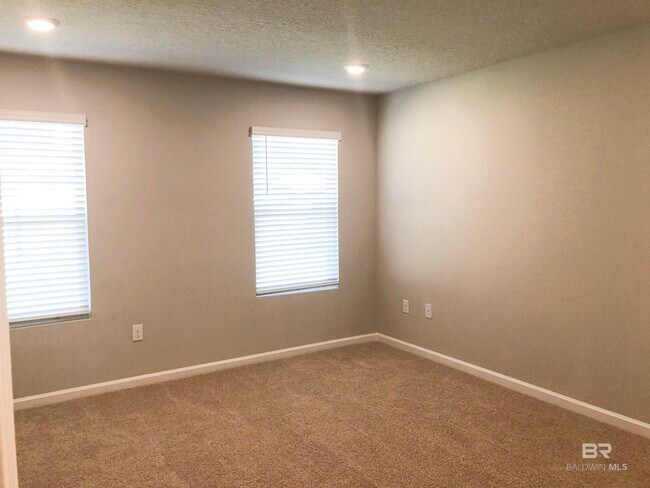 Photo - 723 Amador Avenue