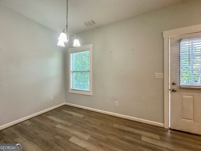 Photo - 3618 Griffin Dr