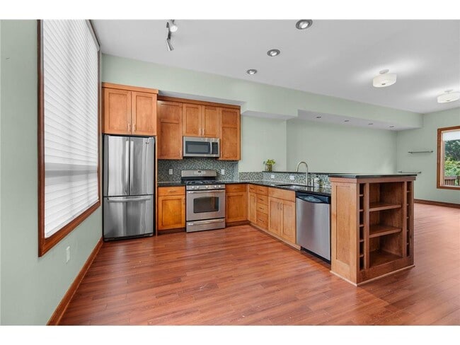 Building Photo - 2707 1st Ave S Rental