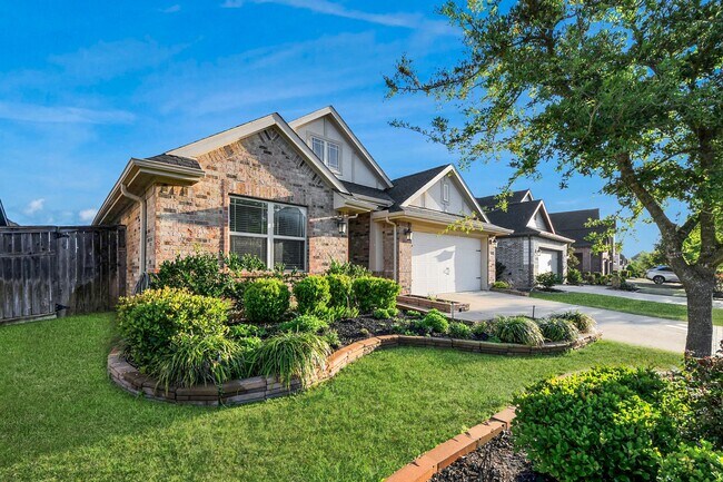 Photo - 28634 Monarch Cliffs Dr