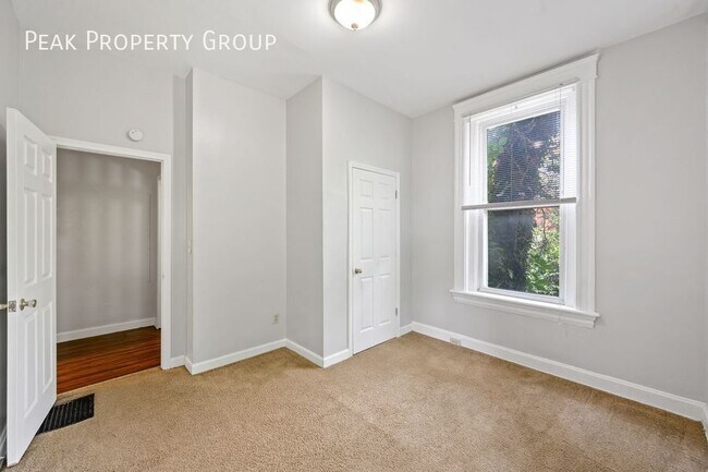 Photo - 494 Riddle Rd Unit 2