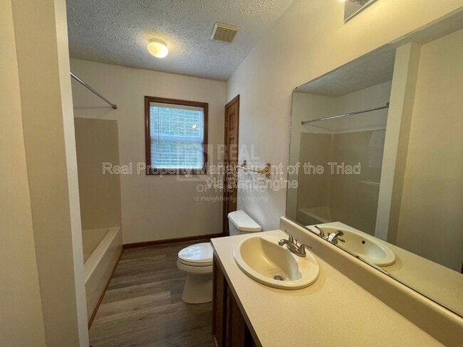 Photo - 6660 Alamance County Line Rd