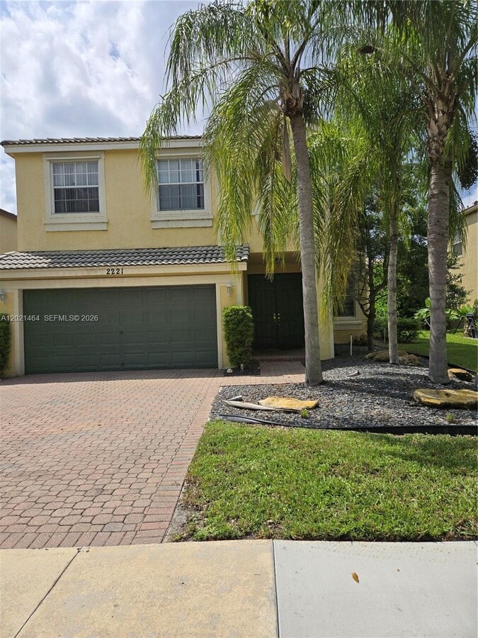 Photo - 2221 Sloane Pl