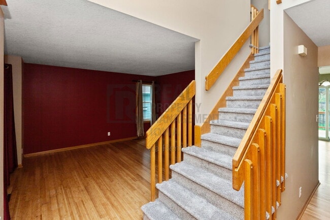 Photo - 8912 Highland Oaks Dr