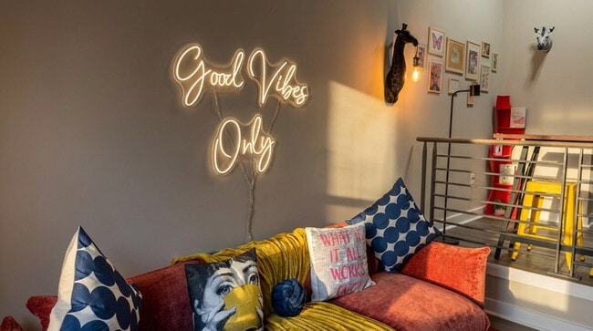 Photo - 2000 U.S. 29-SI ID1511358P Unit SI ID1511358P