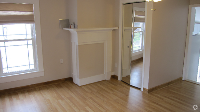 Building Photo - 487 Pocahontas Ave Rental