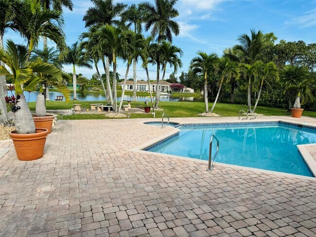 Photo - 501 Ranch Rd