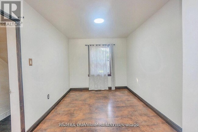 Photo - 76 McCaul St