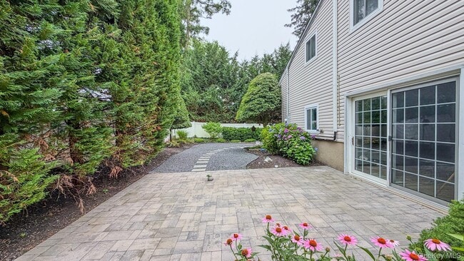 Photo - 16 Brookside Dr