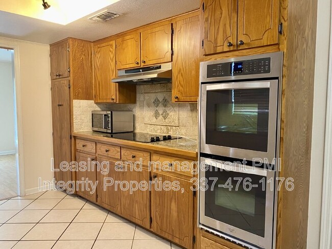 Photo - 5714 Ardmore Dr