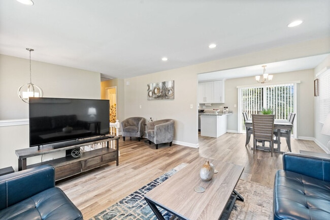 Photo - 804 Willow St Unit ID1285016P