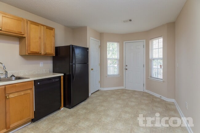 Photo - 11569 Registry Blvd