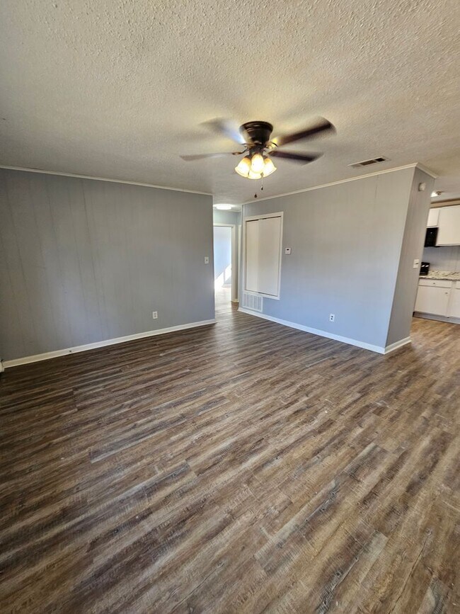 Photo - Home in East End Unit Mail Route #A
