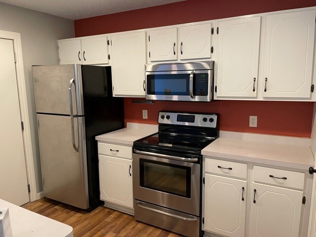 Photo - 1534 Cottage Dr