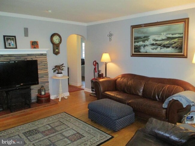 Photo - 52 Paisley Rd