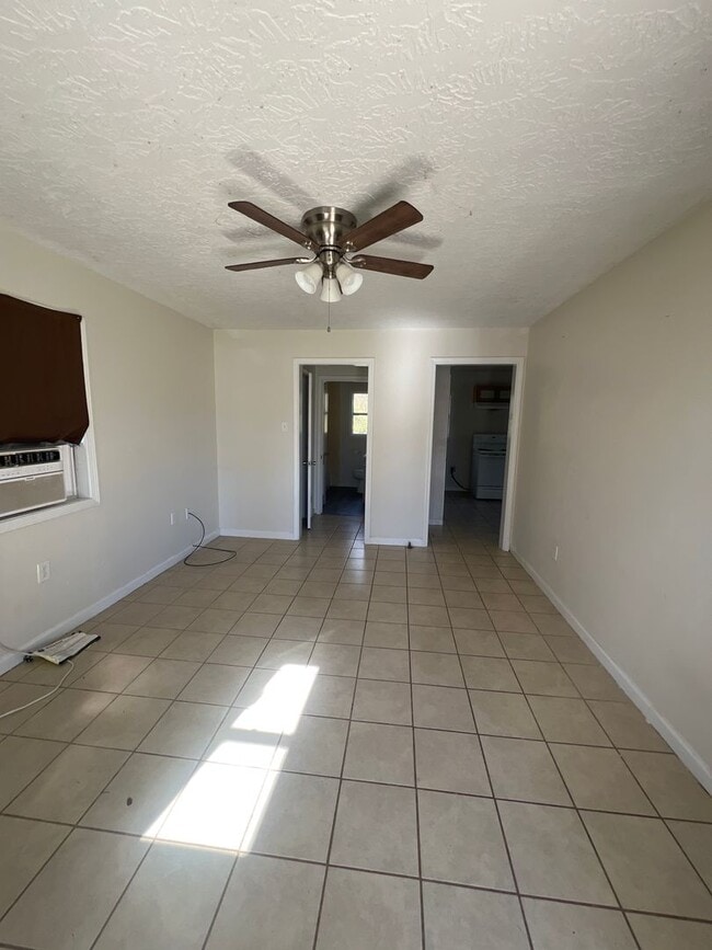 Photo - 1 bedroom home for lease