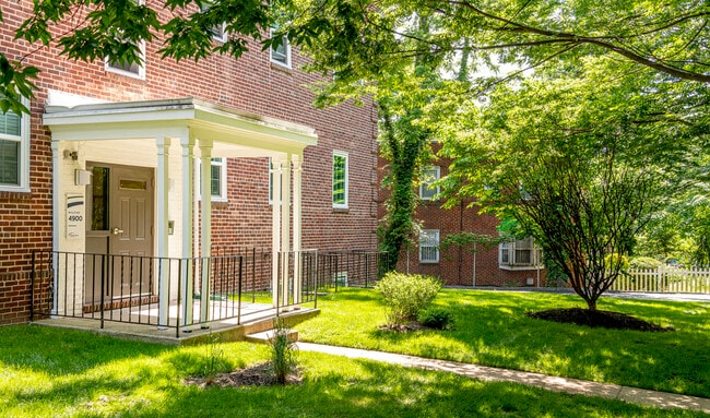 Building Exterior - Hillside Park