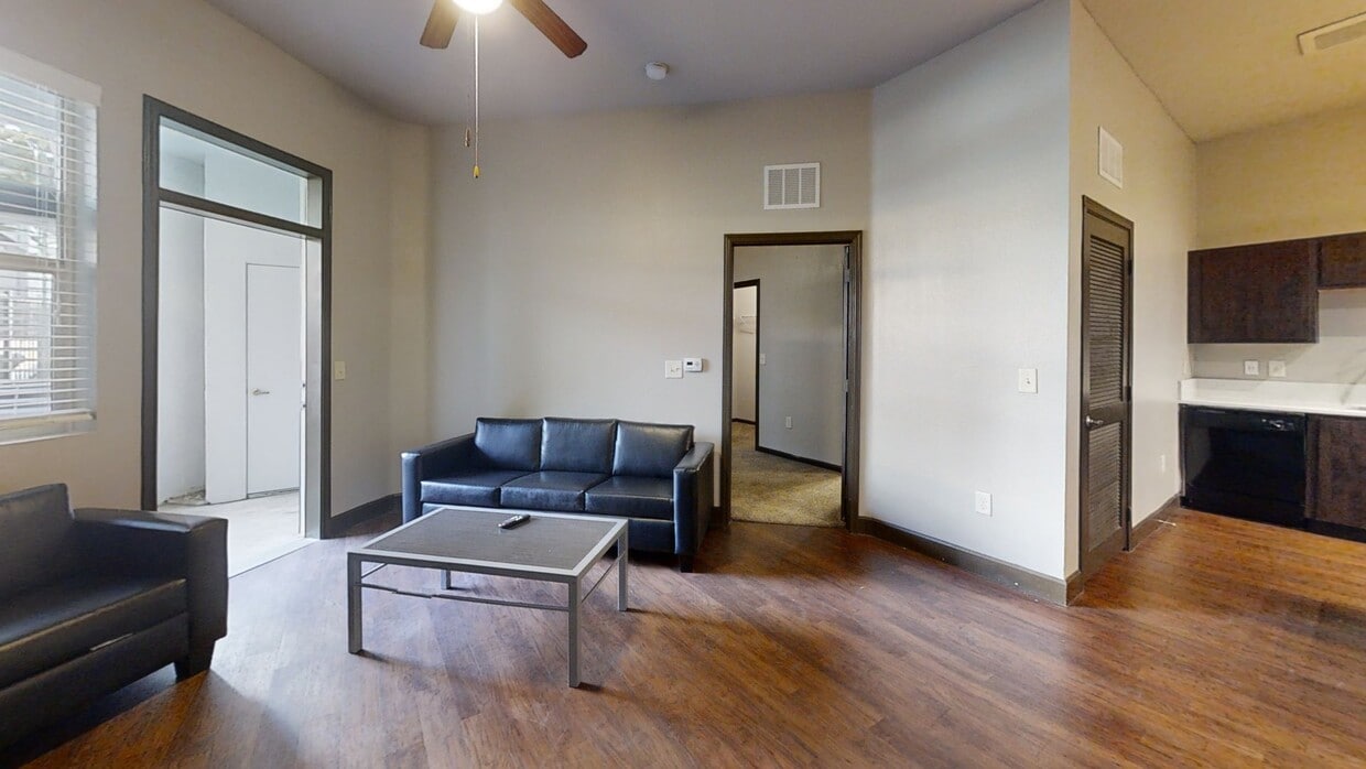 Photo - Iconic on Alvarado: Off-Campus Student Hou... Apartments