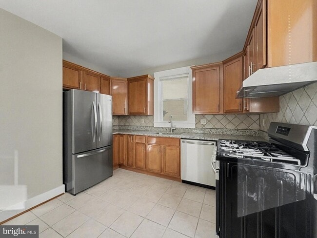 Photo - 5505 Tramore Rd