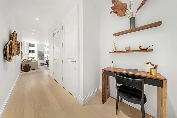 1 Wall St Unit 4-33